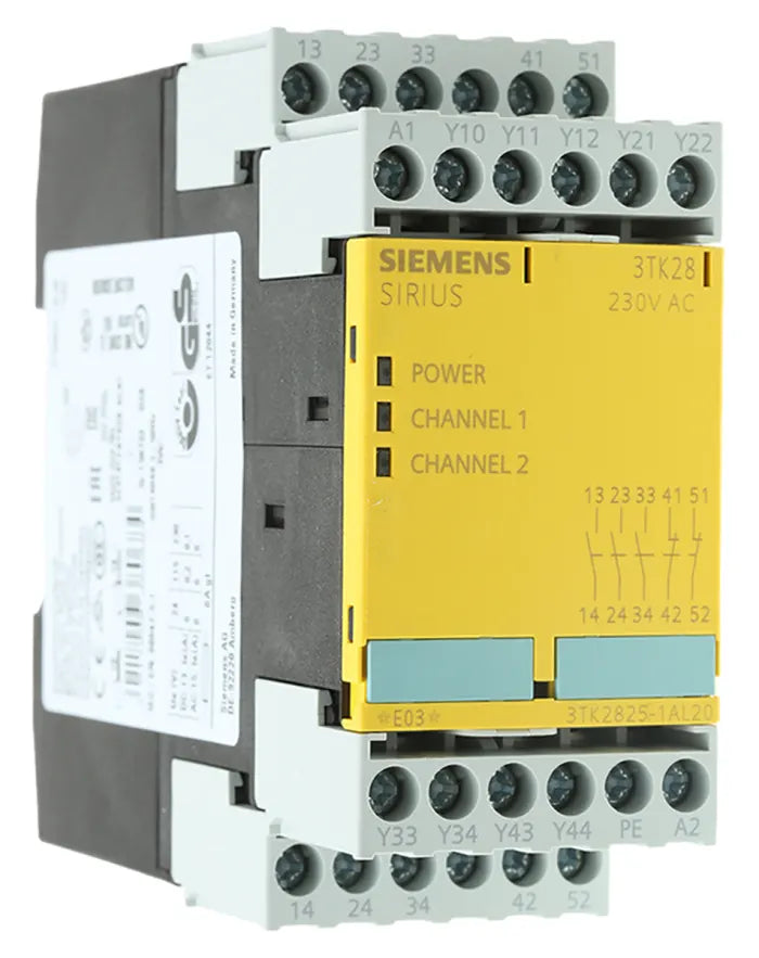 Siemens	Electromechanical Relay 230V AC